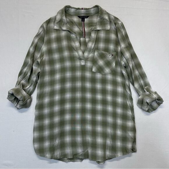 Tommy Hilfiger Plaid Blouse Size Medium vneck tunic green white long sleeve - Picture 6 of 7
